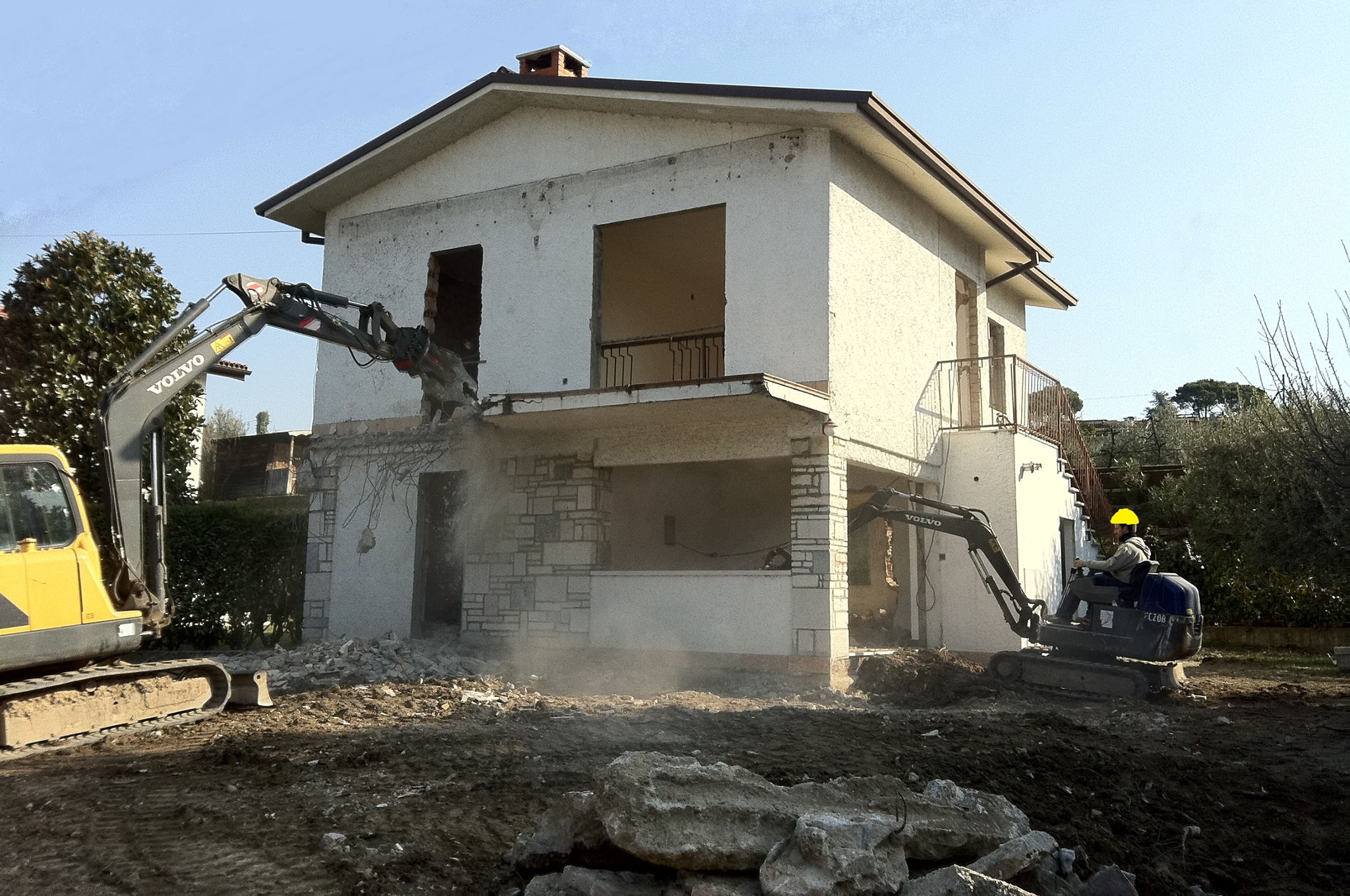 Ristrutturazione e ampliamento di una villetta a Bardolino